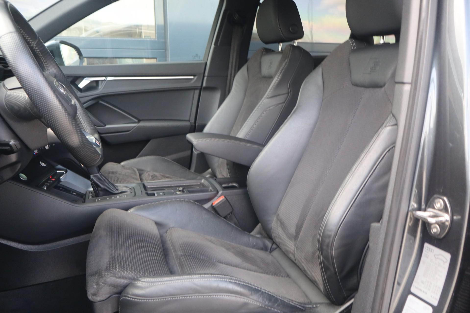 Audi Q3 45 TFSI 230pk S-tronic quattro S Line edition one - Afbeelding 4