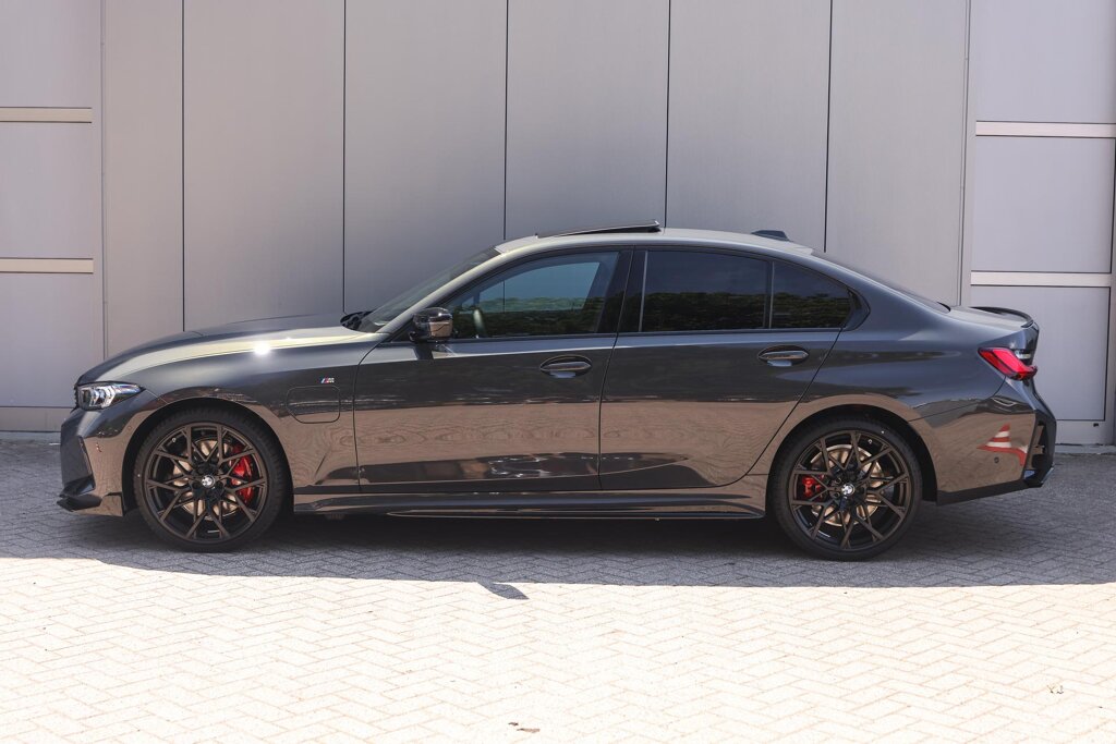 BMW 3 Serie 8