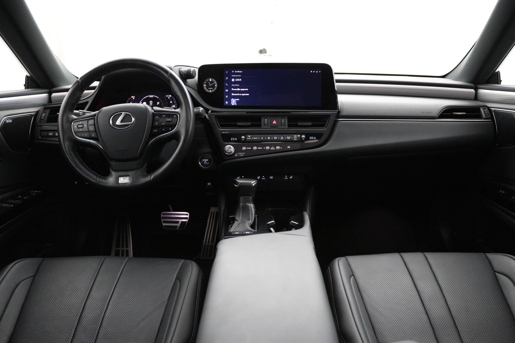 Lexus ES 300h F Sport Line - Afbeelding 4