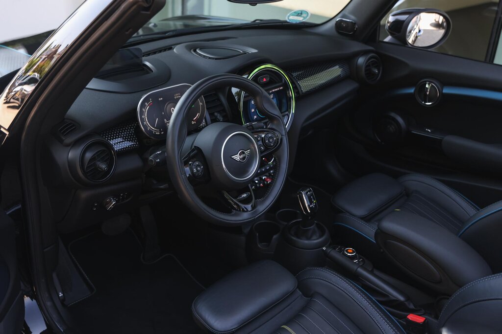 MINI Cooper Cabrio 9