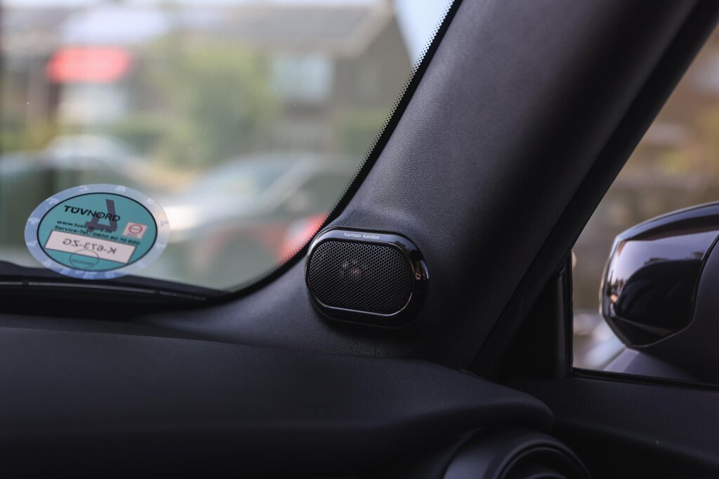 MINI Cooper Cabrio 11