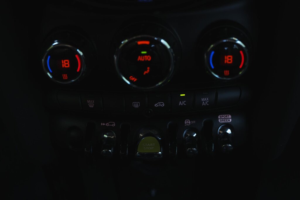 MINI Electric 12