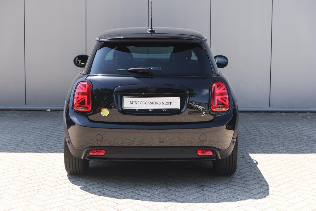 MINI Electric 6