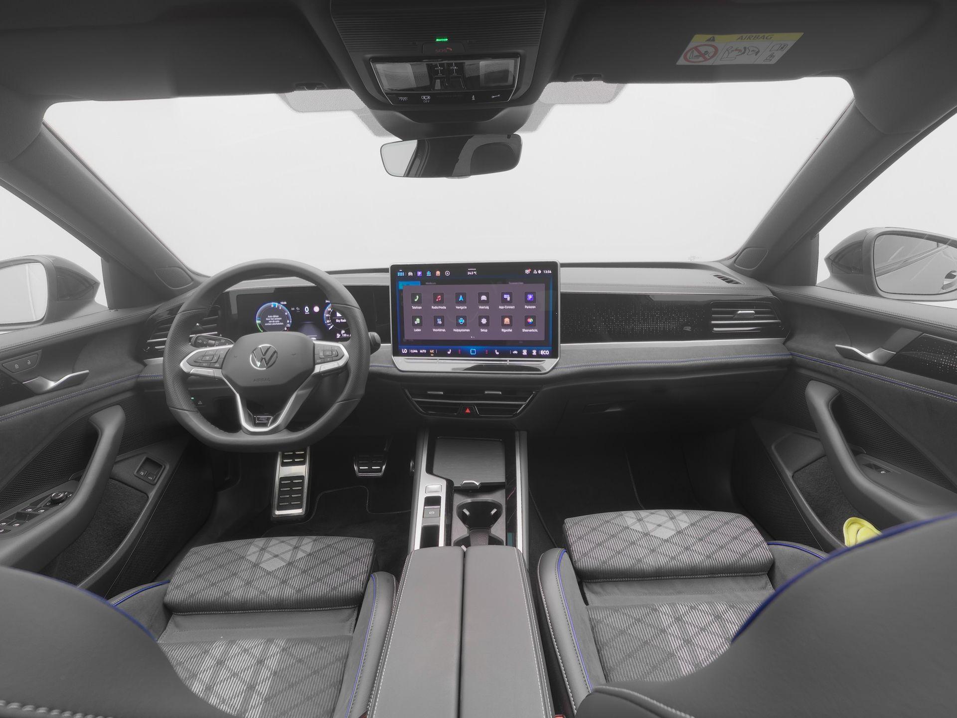 Volkswagen Passat Variant R-Line 1.5 eHybrid 272 PK - Afbeelding 4