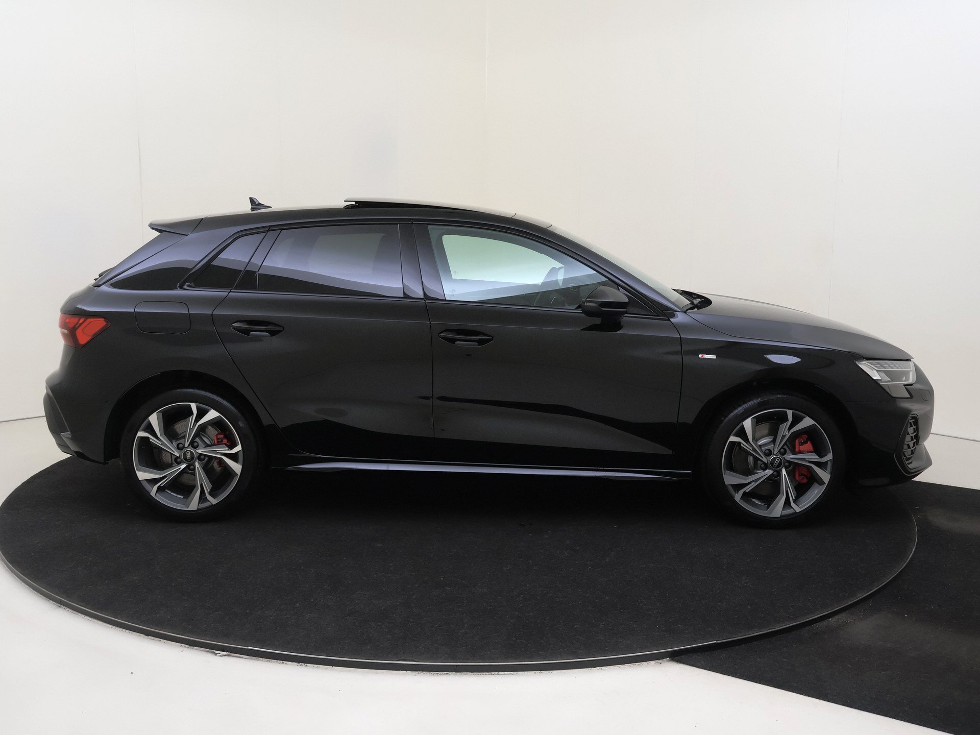 Audi A3 Sportback S edition - Afbeelding 3