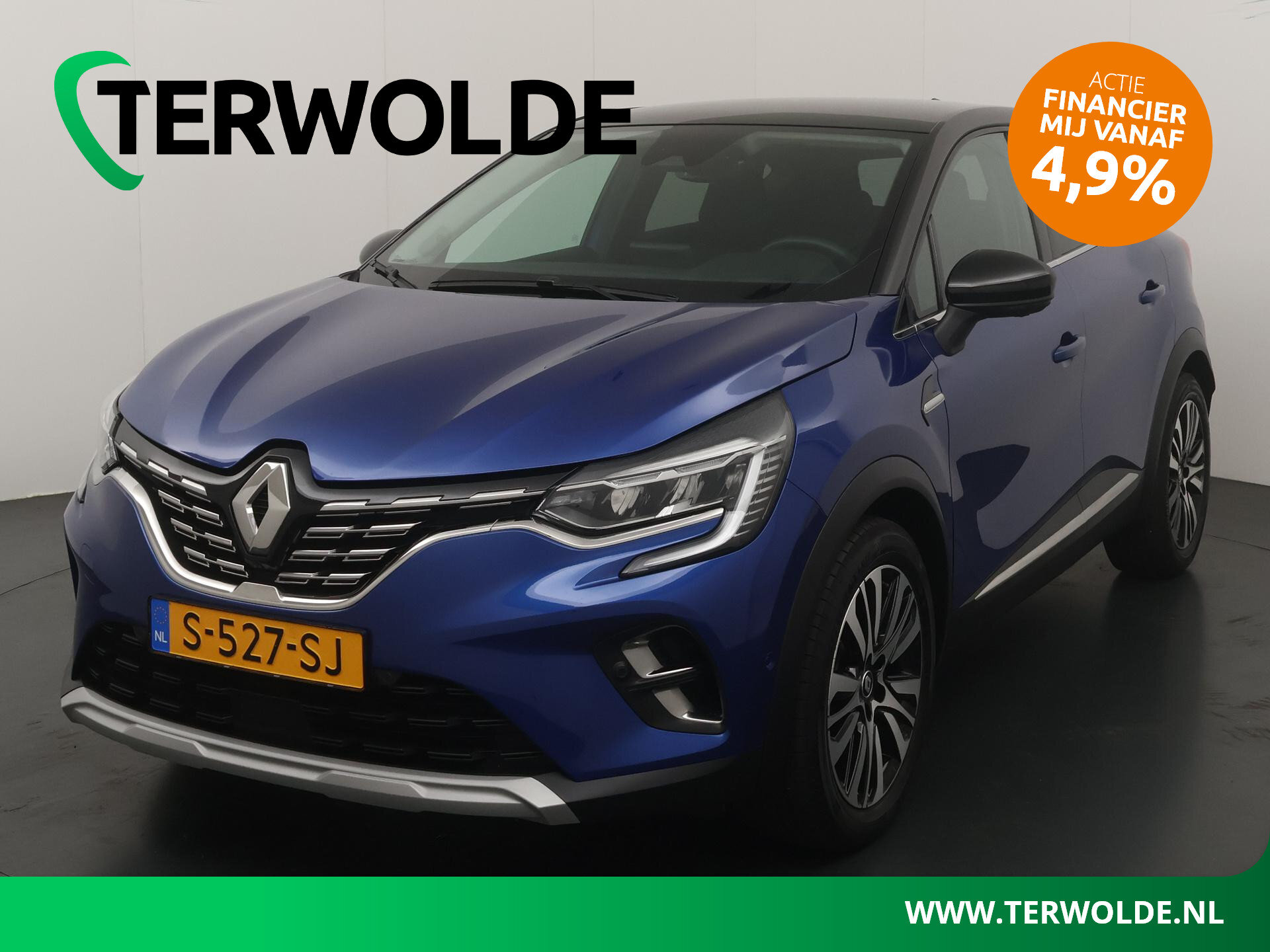 Renault Captur iconic E-Tech hybrid 145
