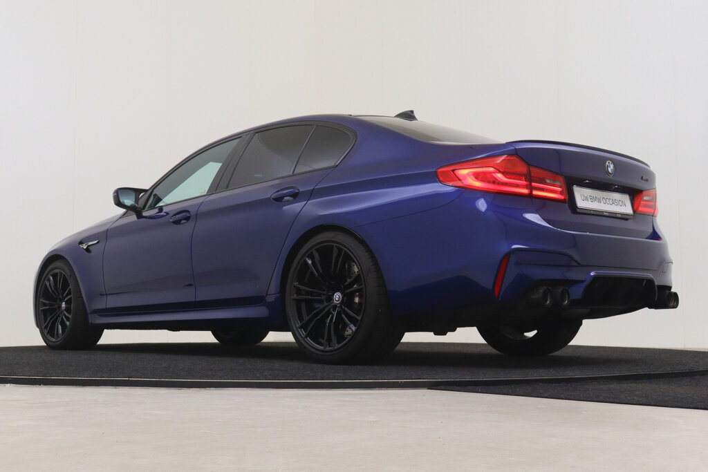 BMW M5 11