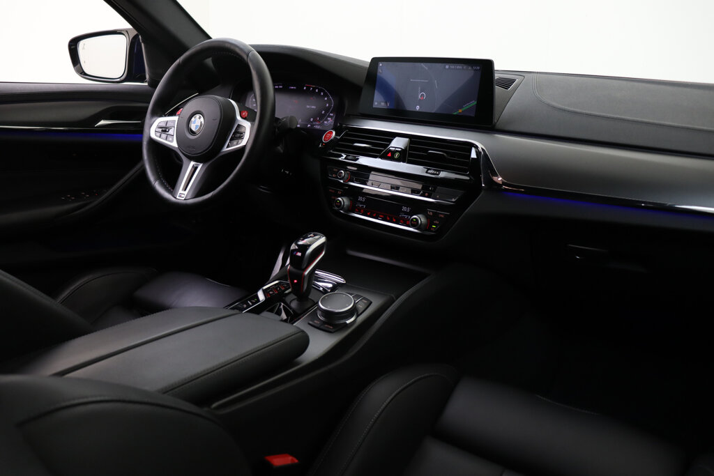 BMW M5 18