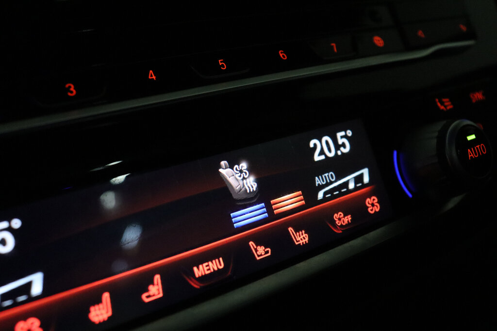 BMW M5 44
