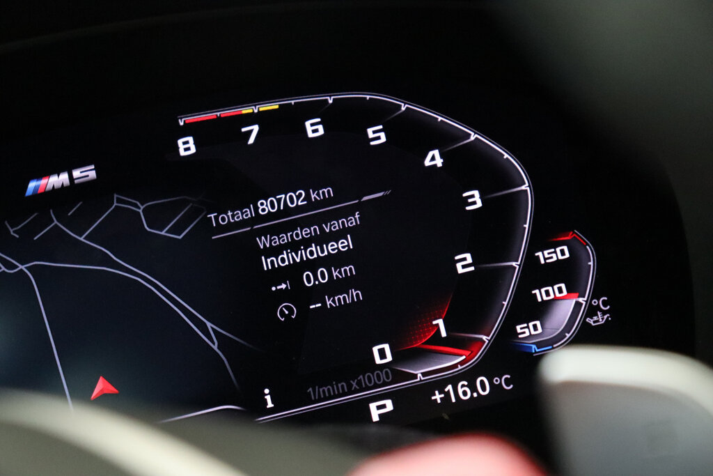 BMW M5 46