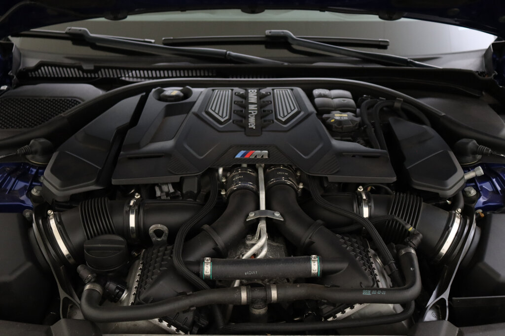 BMW M5 81