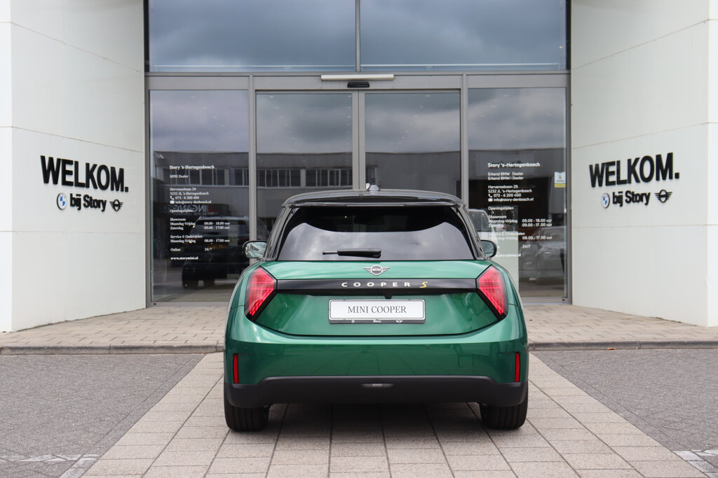 MINI Electric 6