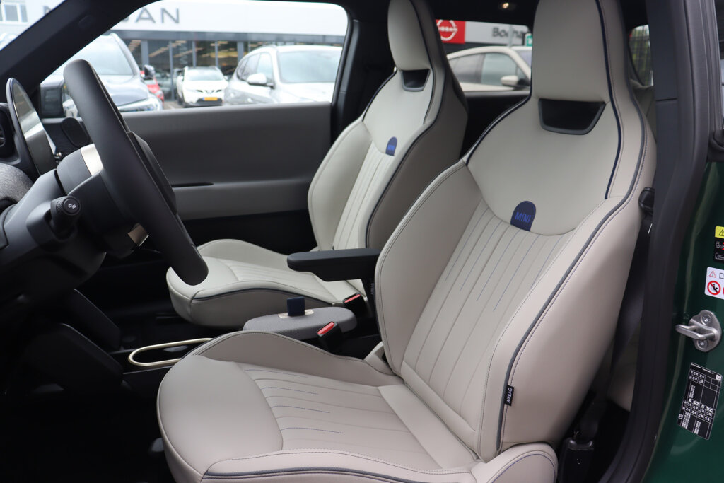 MINI Electric 12