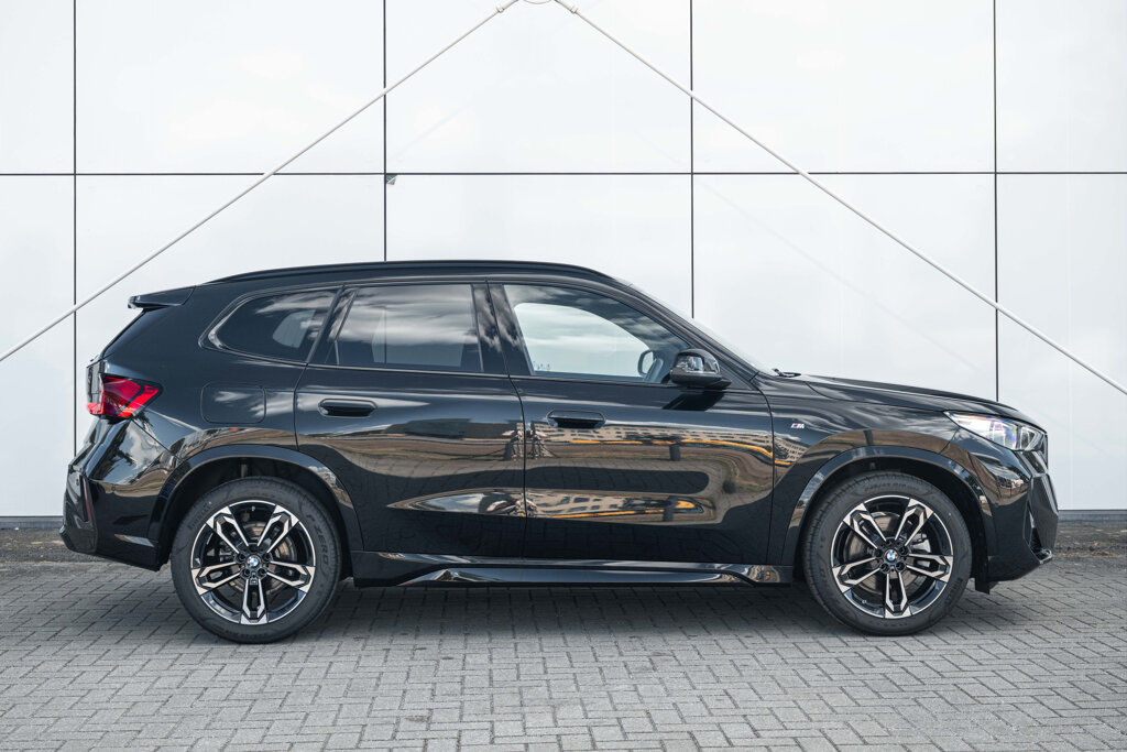 BMW X1 21