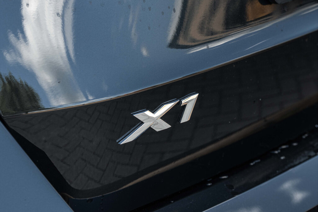BMW X1 25