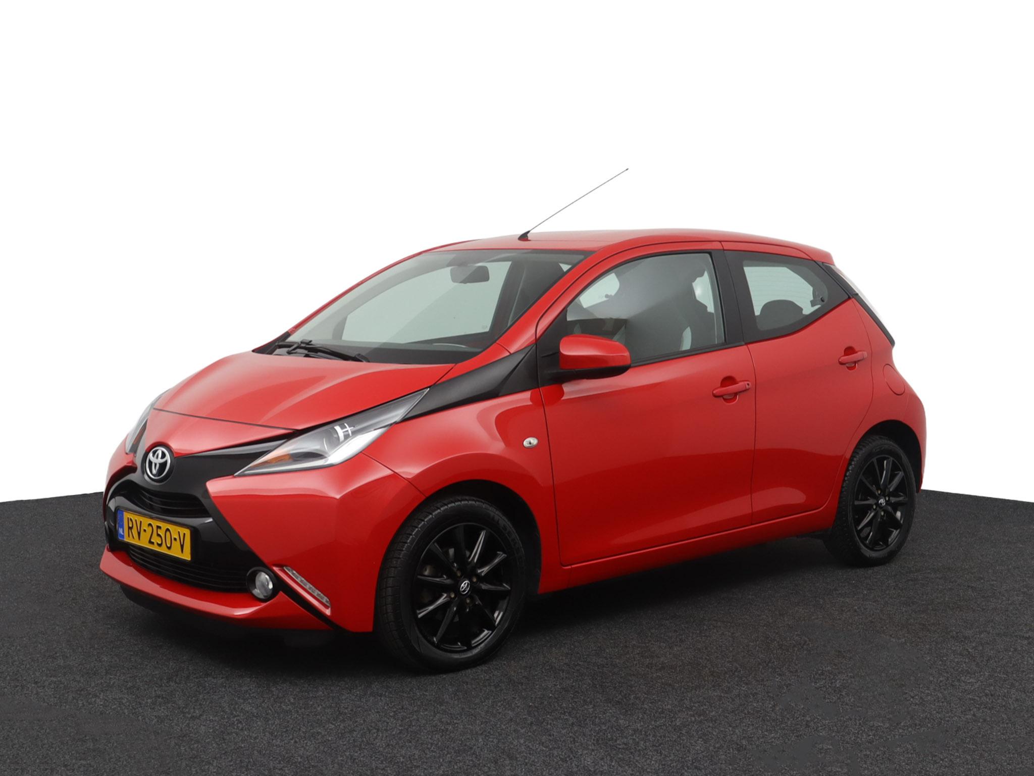 Toyota Aygo 1.0 VVT-i x-play