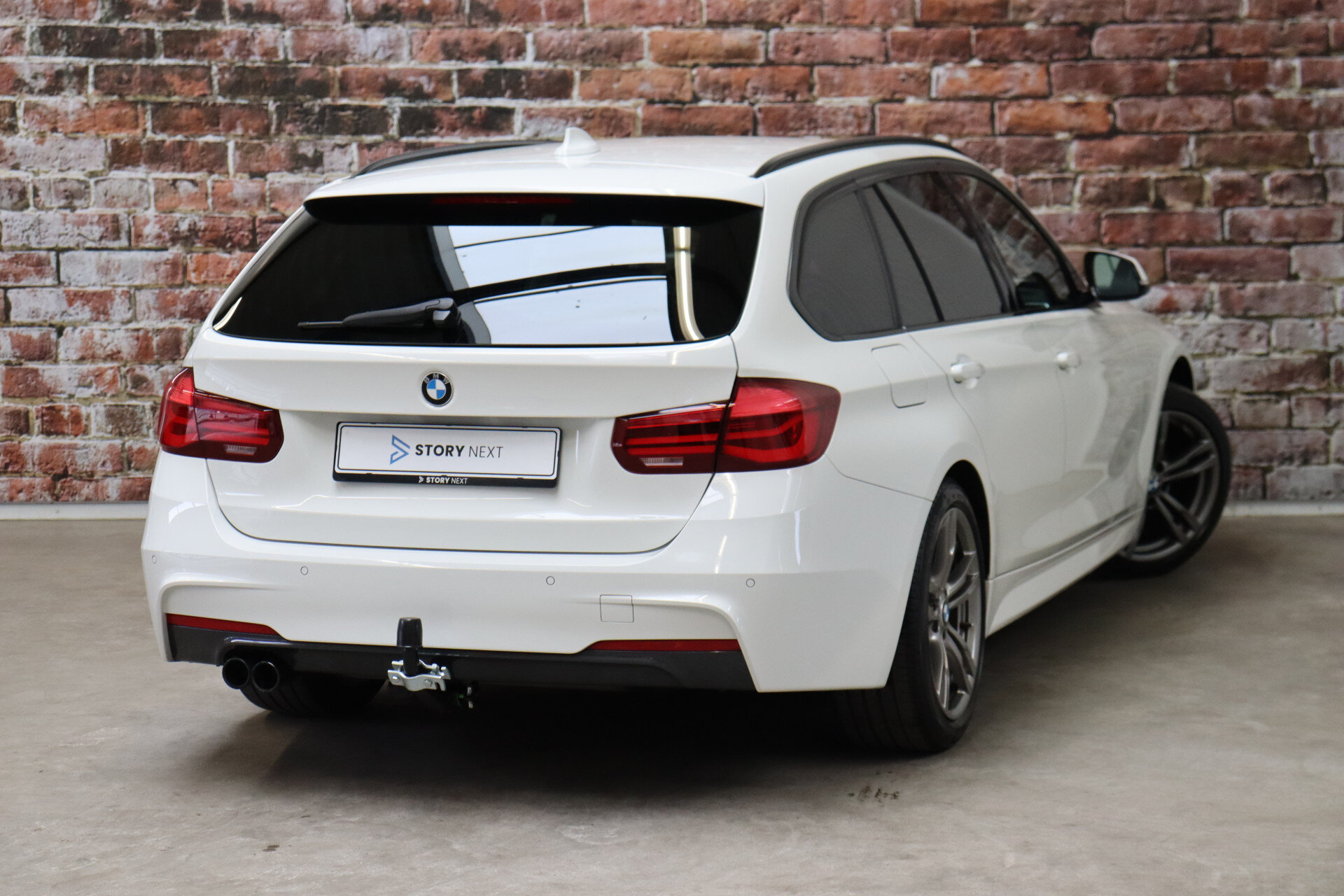 BMW 3 Serie Touring 320i High Executive M Sport Pakket Automaat - Afbeelding 4