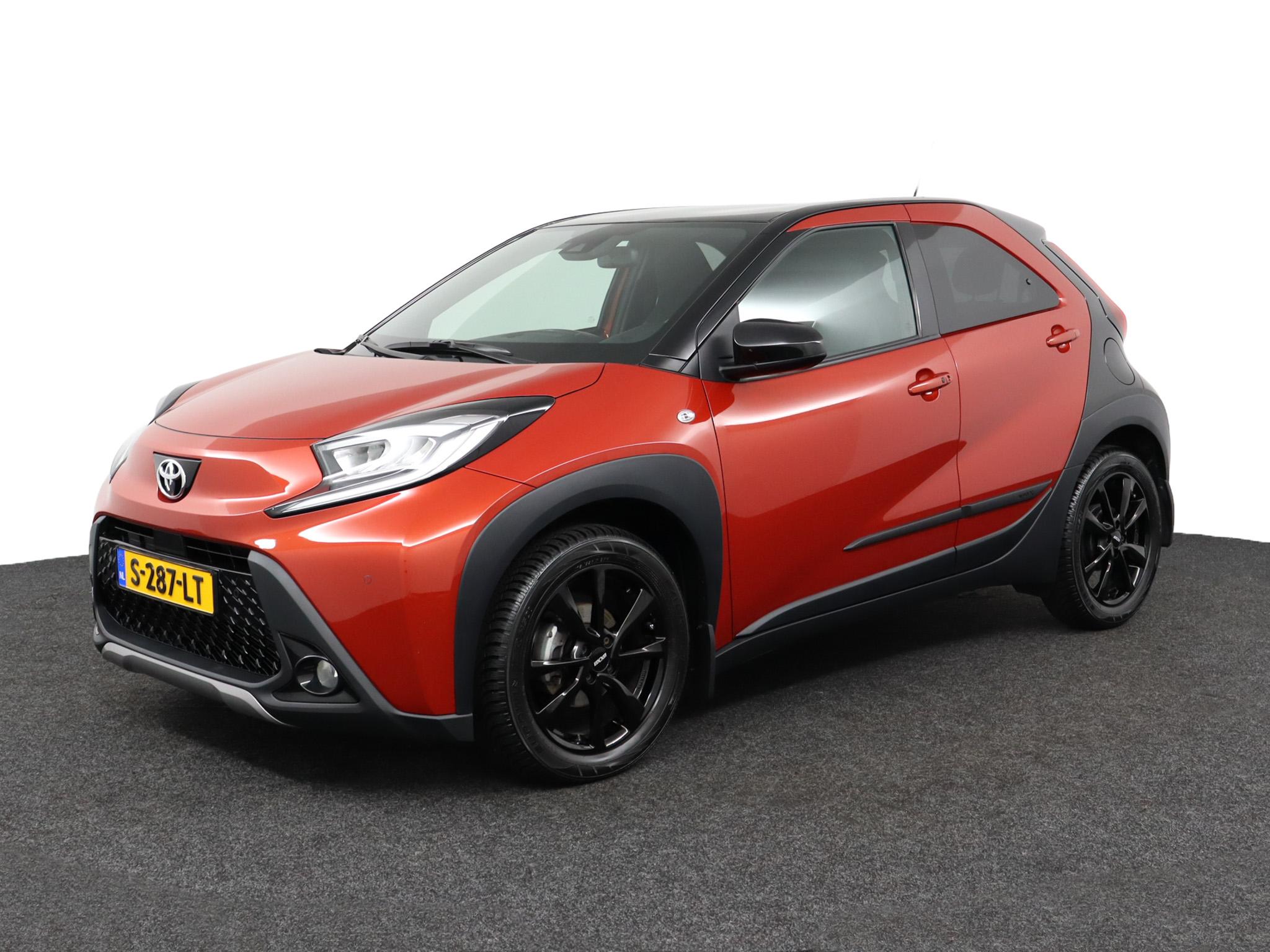 Toyota Aygo X 1.0 VVT-i S-CVT Envy