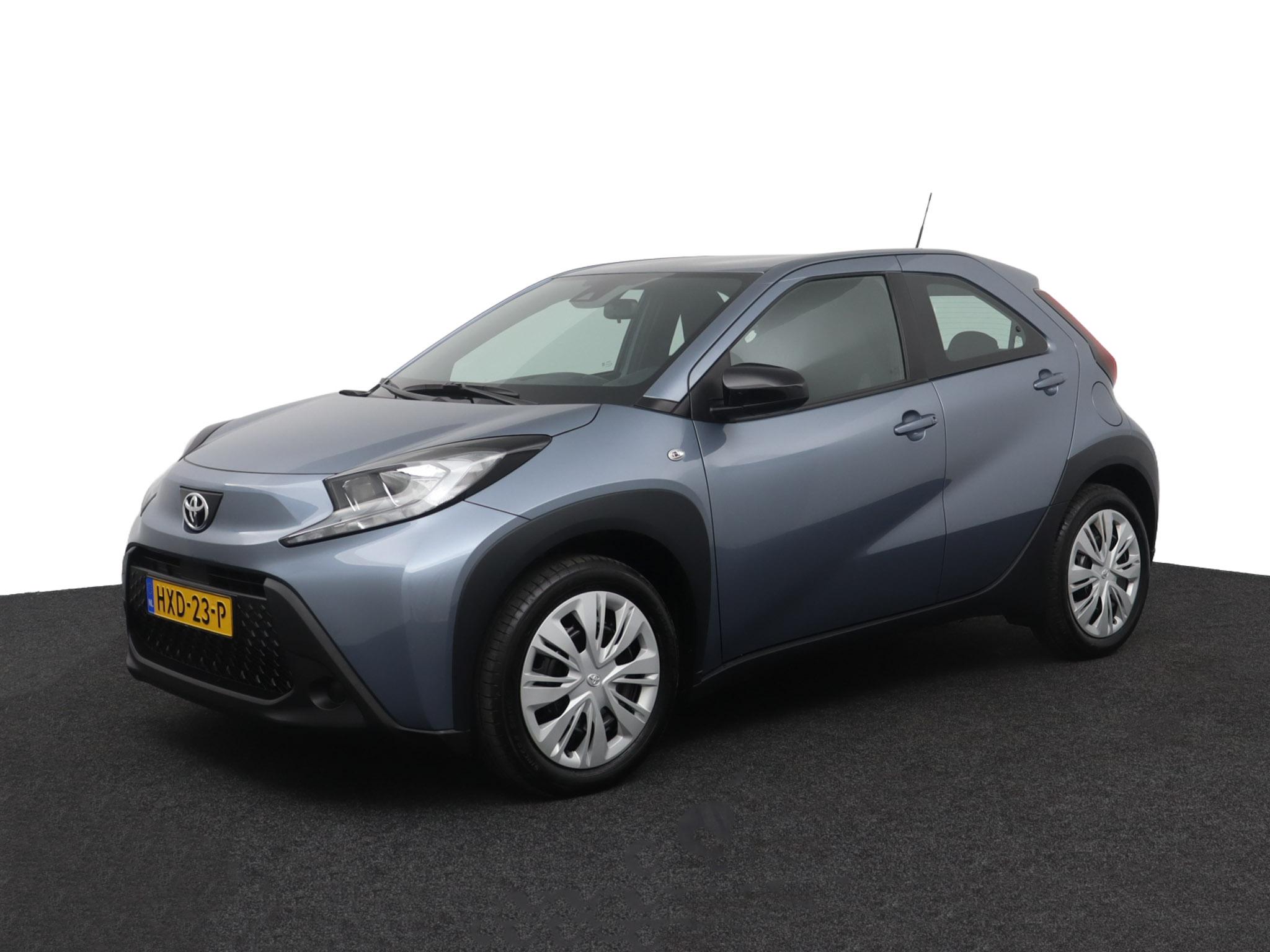 Toyota Aygo X 1.0 VVT-i MT Play