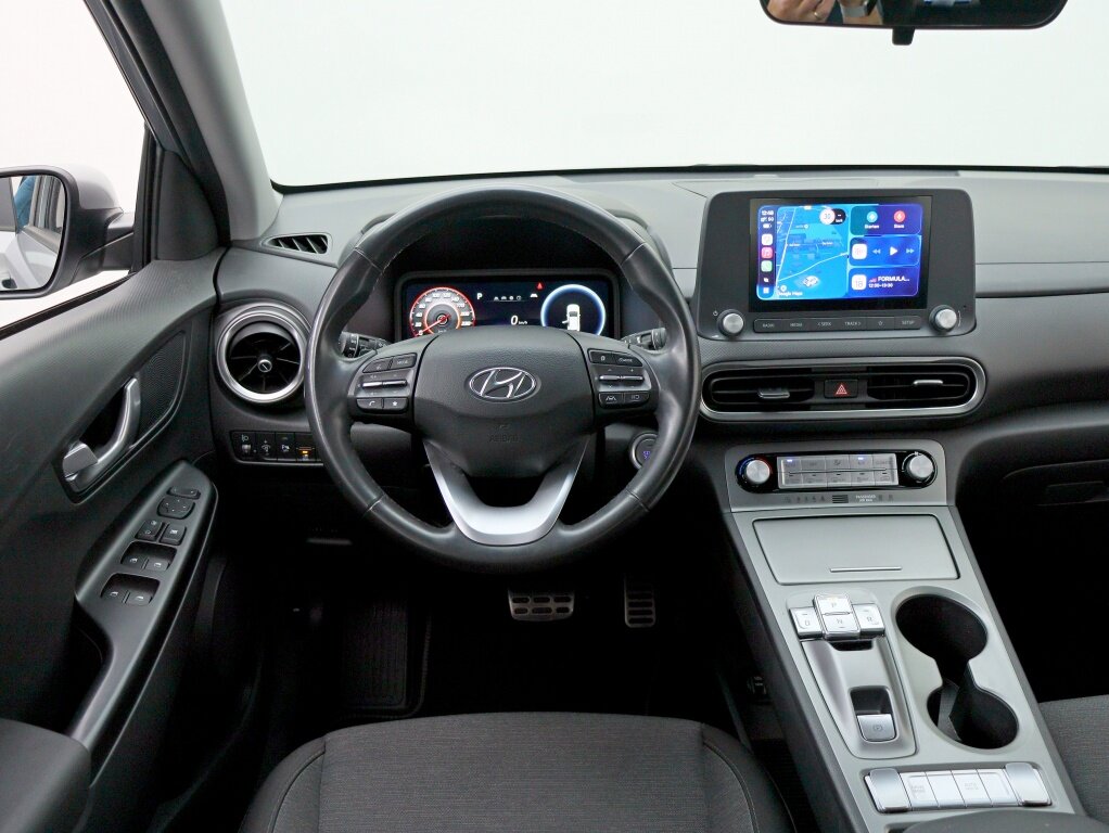 Hyundai Kona EV Comfort 39 kWh | All-seasons | Trekhaak | Navi by App - Afbeelding 3