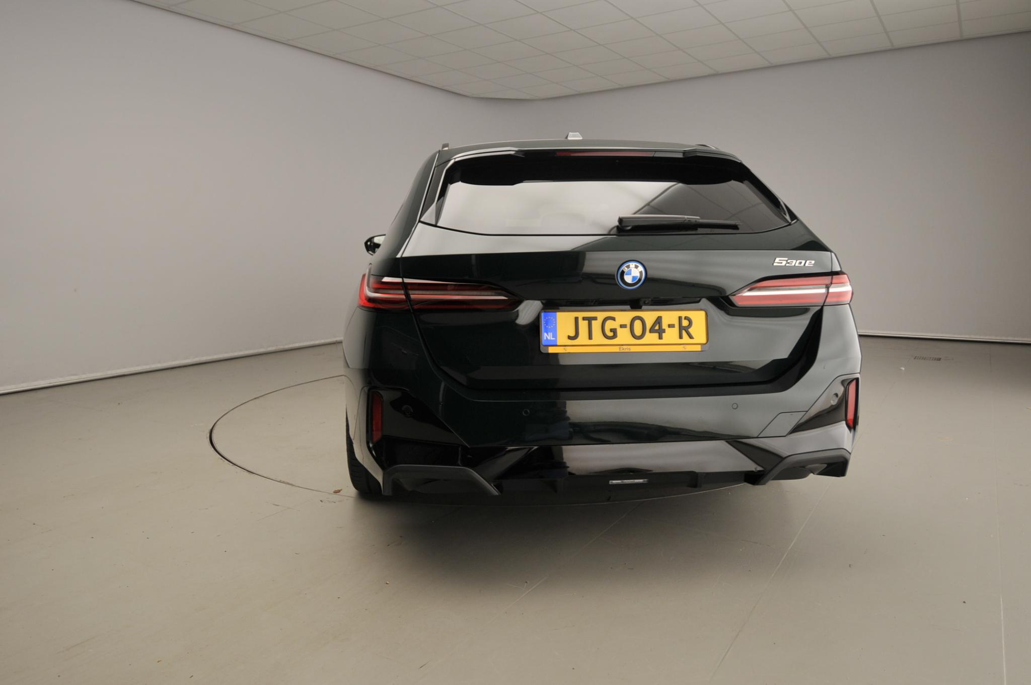 BMW 5 Serie Touring 530e - Afbeelding 3