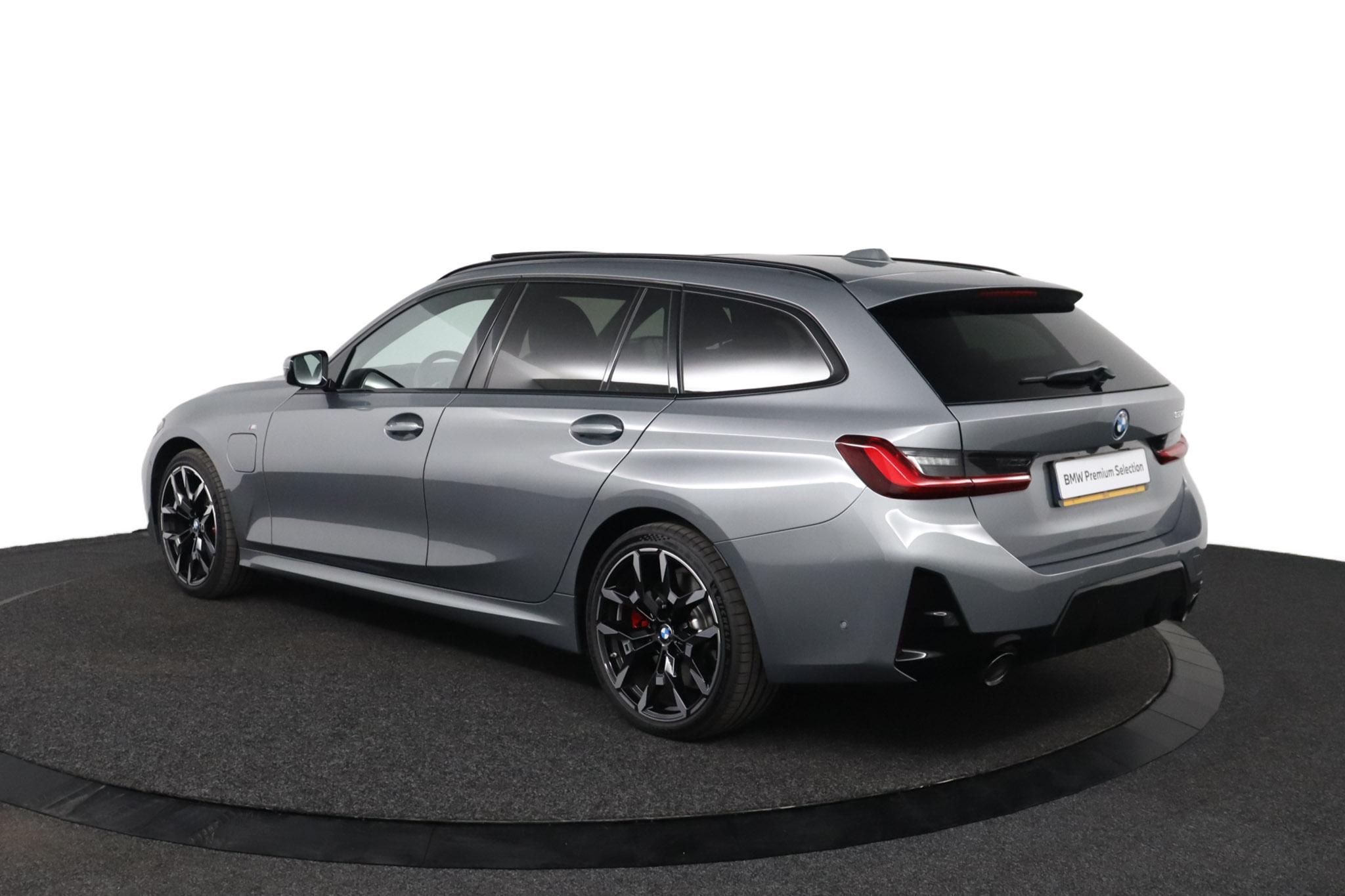 BMW 3-serie Touring 330e - Afbeelding 5