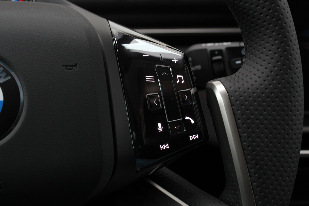 BMW iX3 18