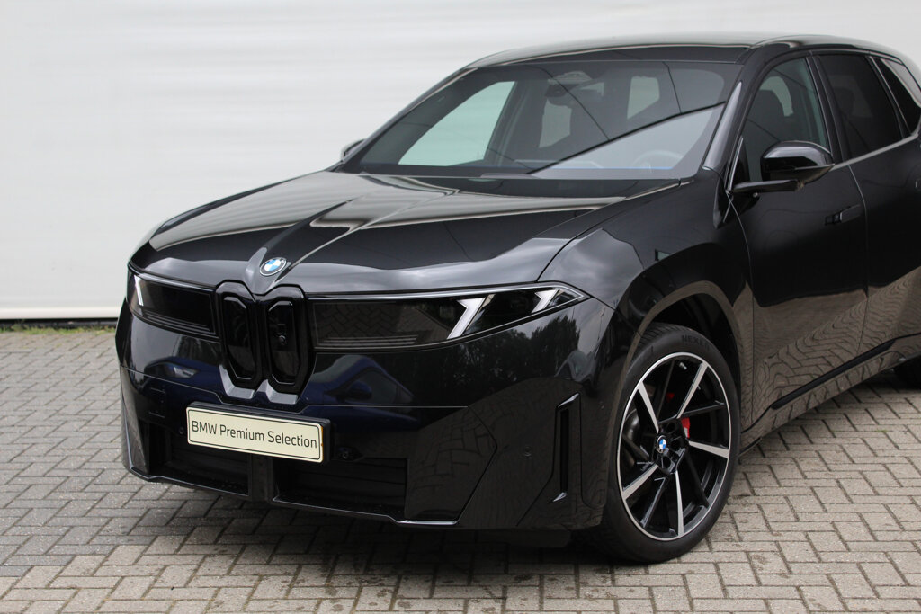 BMW iX3 34