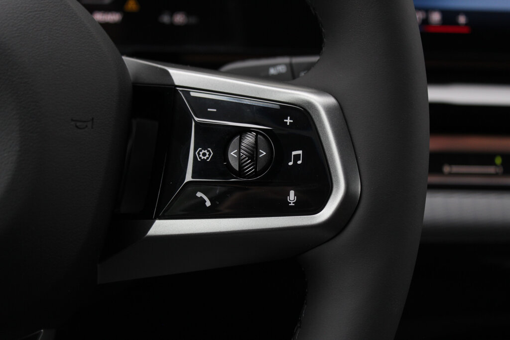 BMW i5 18
