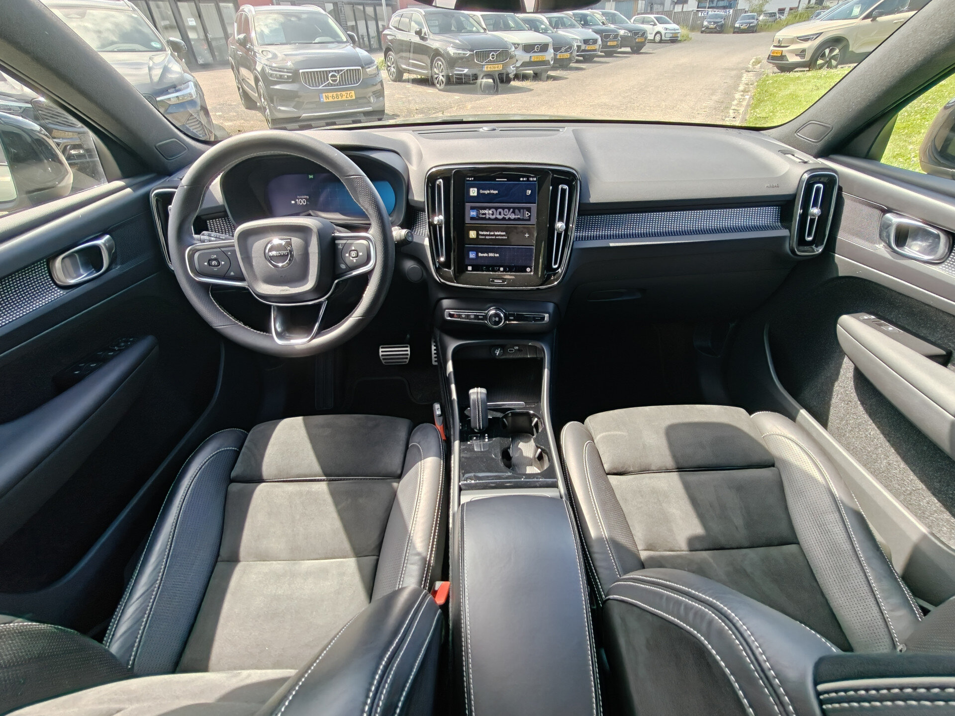 Volvo XC40 P8 AWD 408PK R-Design - Afbeelding 2