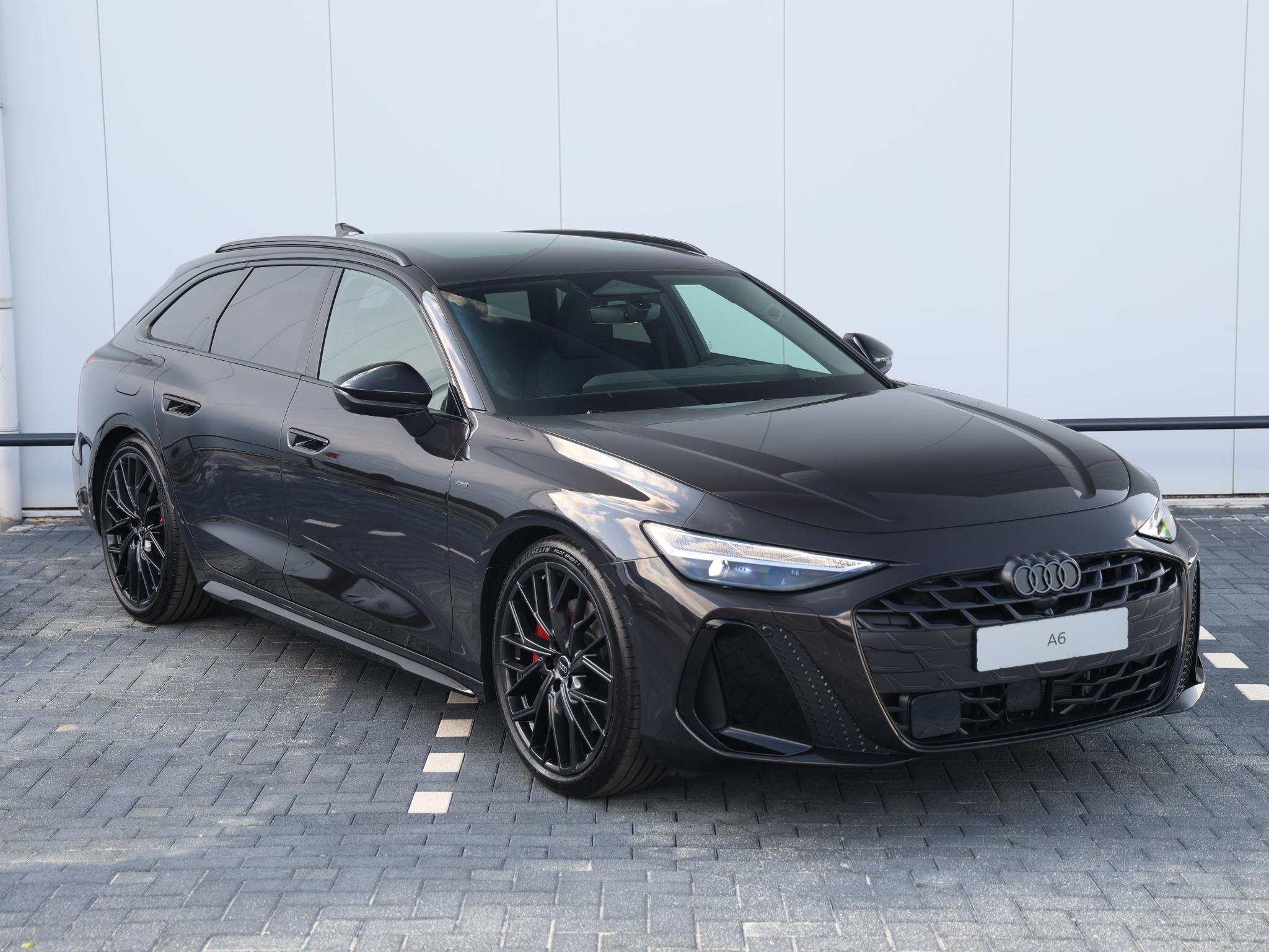 Audi A6 Avant S edition Competition e-hybrid 270 kW / 367 - Afbeelding 3