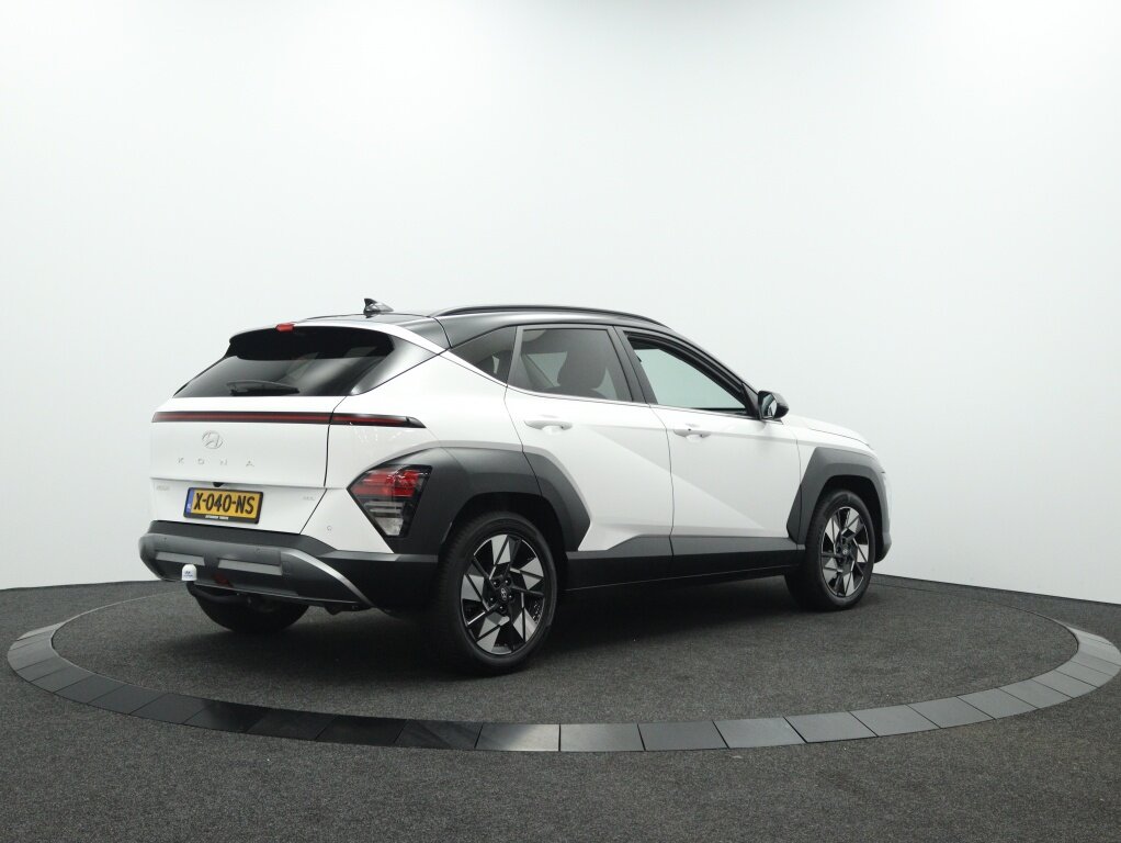 Hyundai Kona 1.6 GDI HEV Comfort Smart | Trekhaak | All season | Navigatie | Apple carplay - Afbeelding 2