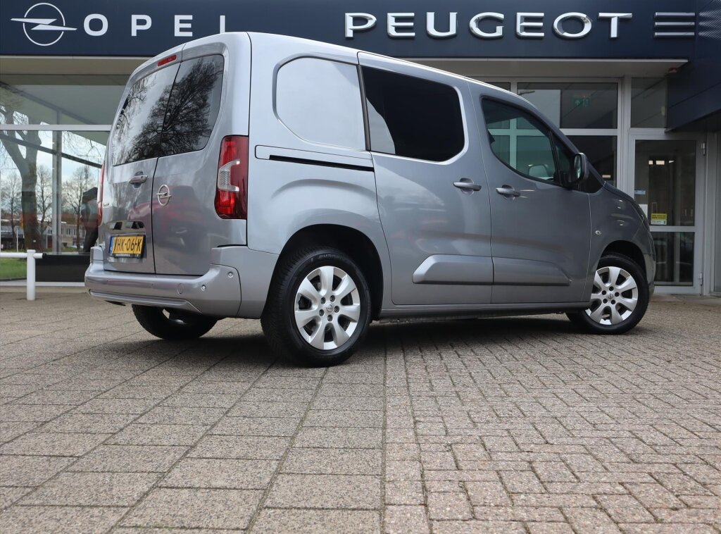 Opel  Combo Cargo GB L1H1 BlueHDi 131pk S/S AT8 Automaat, Rijklaarprijs, Navigatie Camera Dodehoekbewaking LED DAB - Afbeelding 4