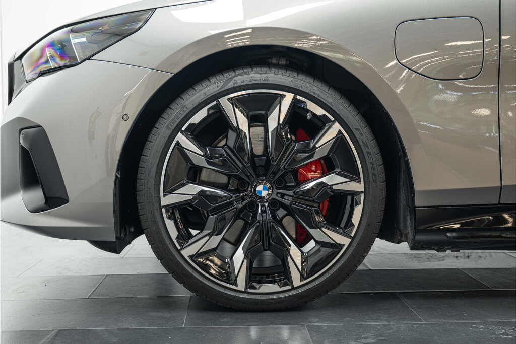 BMW 5 Serie 11