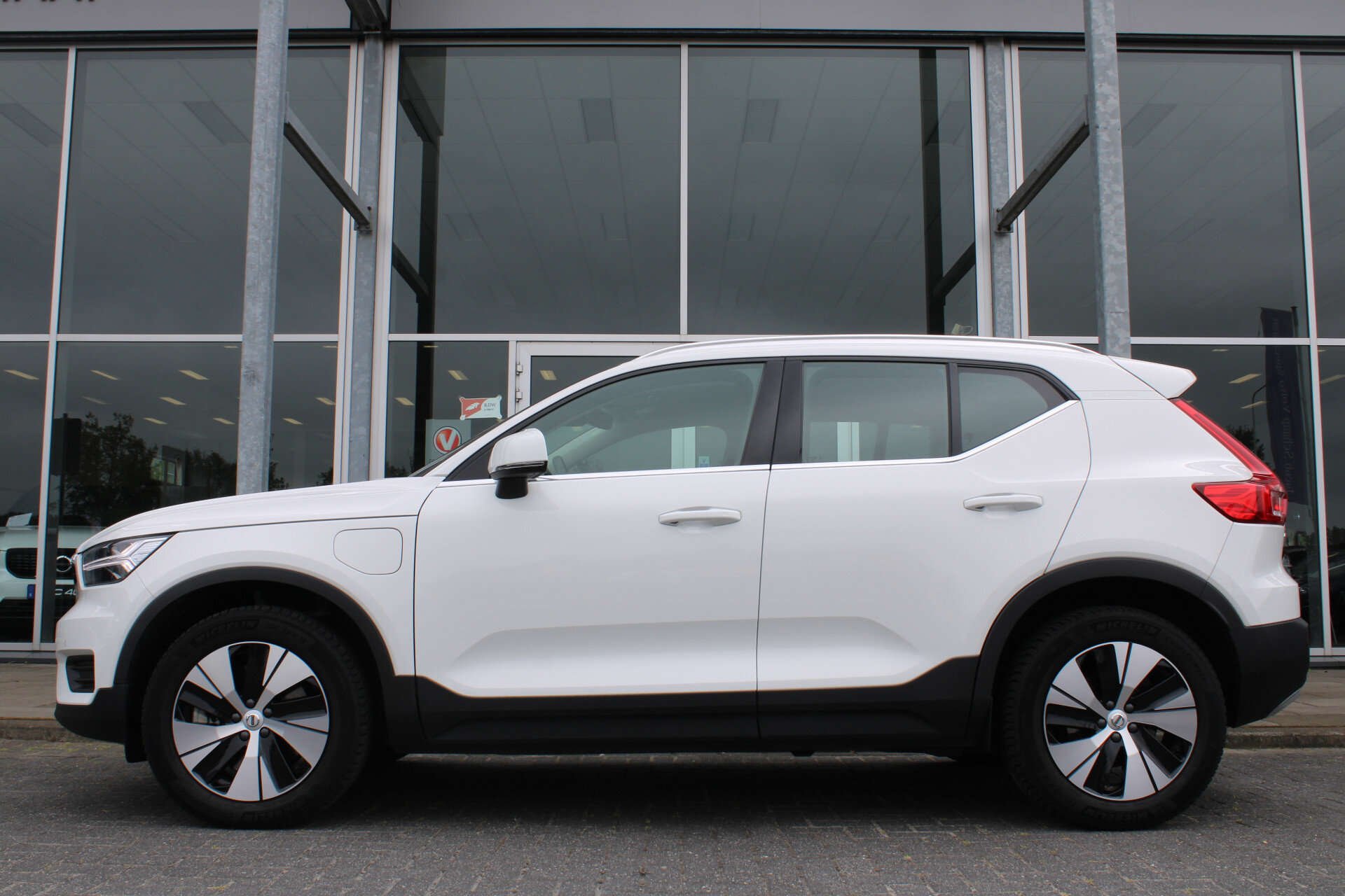 Volvo XC40 T4 211PK Automaat Recharge Inscription Expression - Afbeelding 2