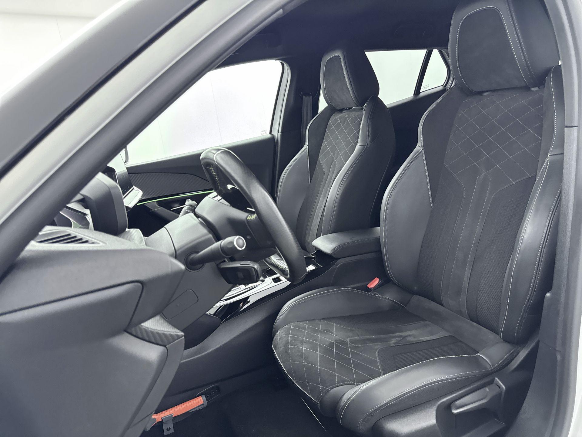 Peugeot e-2008