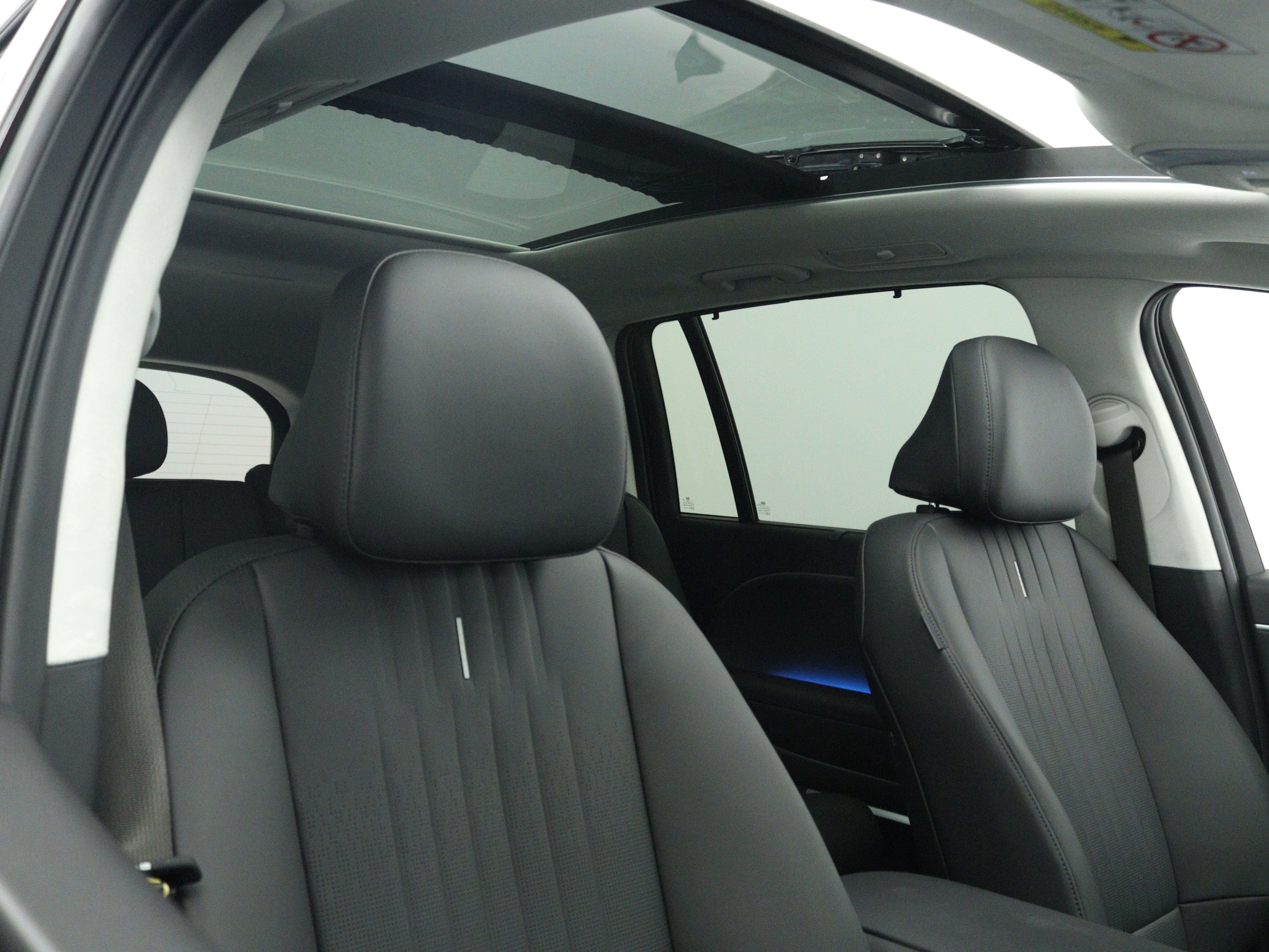 Hyundai IONIQ 9 Electric 110.3 kWh AWD+ Lounge - Afbeelding 3