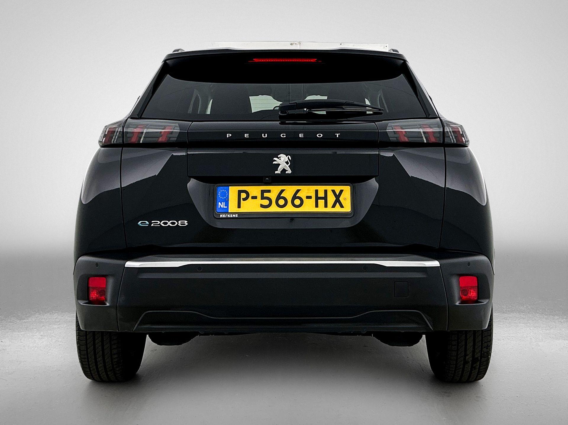 Peugeot e-2008