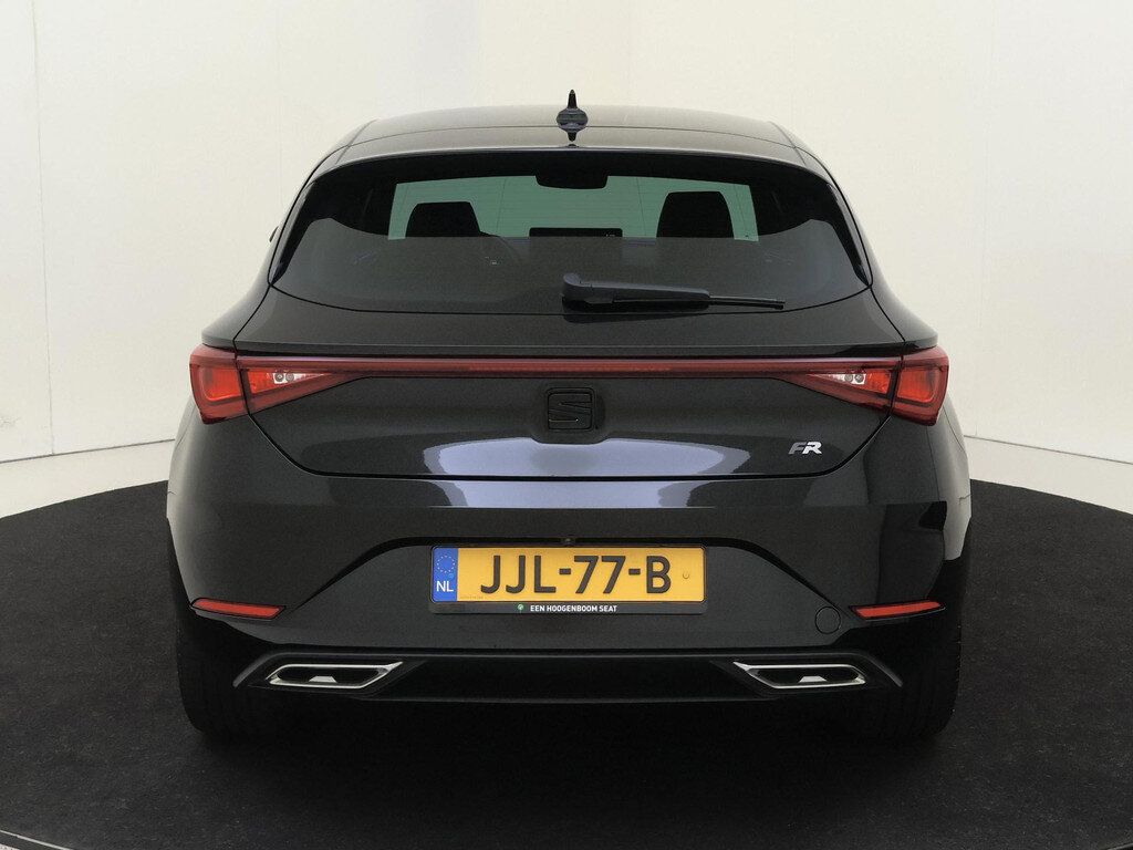 SEAT León
