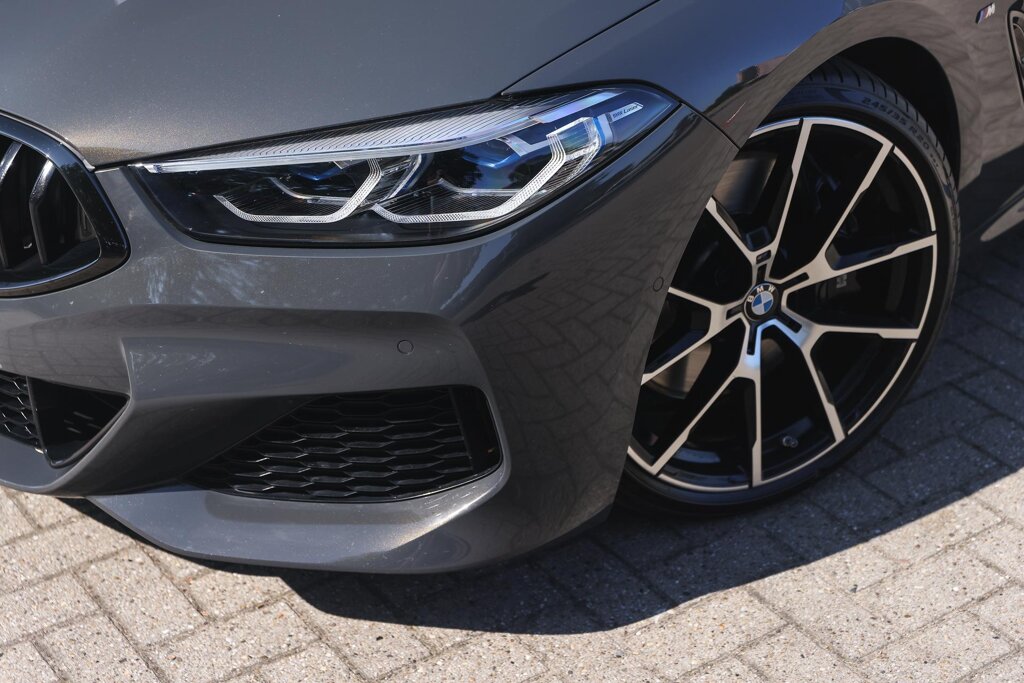 BMW 8 Serie 34