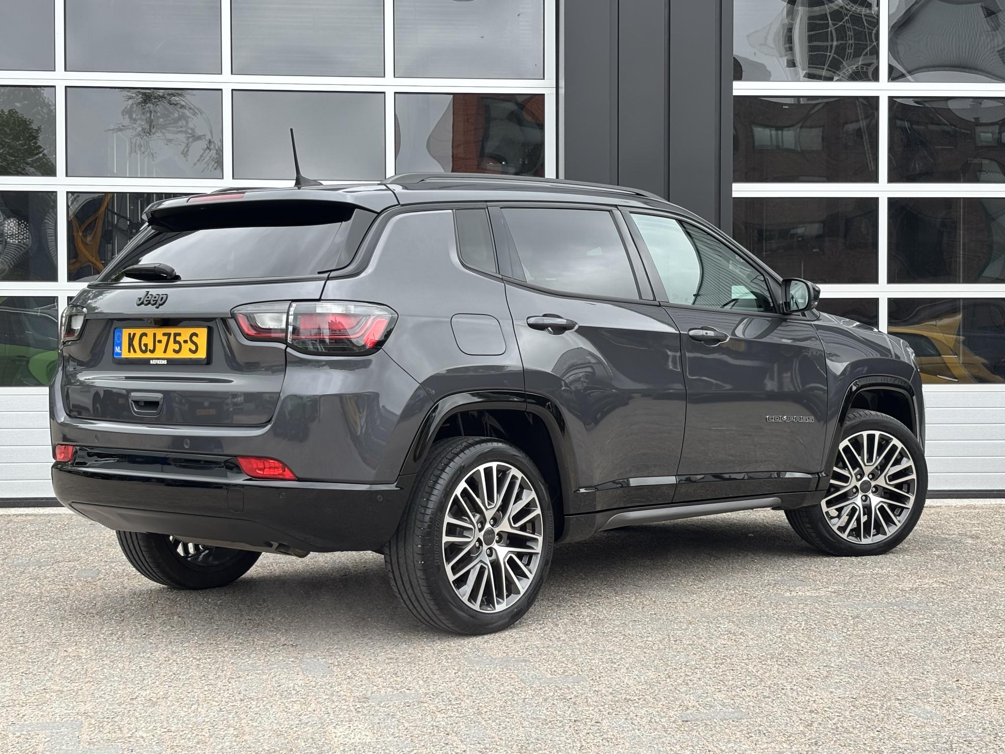 Jeep Compass 1.5T e-Hybrid 130pk Summit - Afbeelding 3