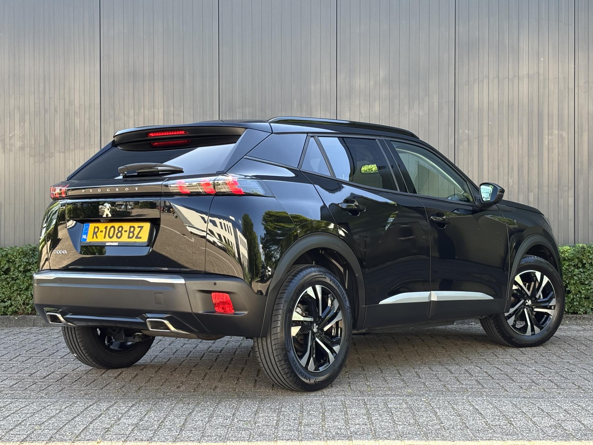 Peugeot 2008 1.2 130pk Allure Pack Automaat - Afbeelding 3