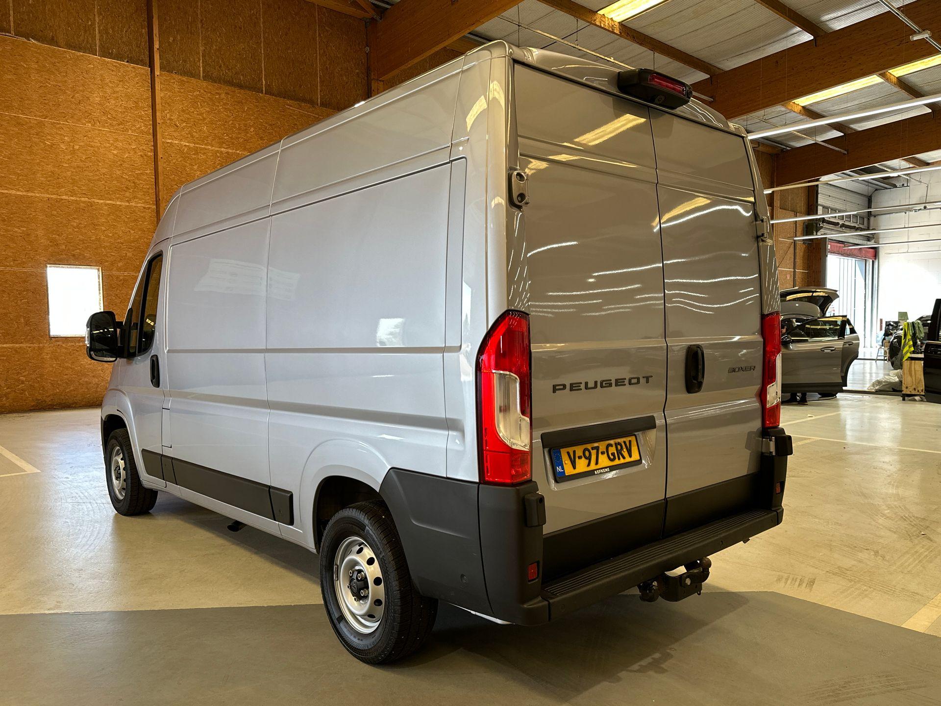 Peugeot Boxer 2.2 BlueHDi 140 S&S L2H2 3.3t - Afbeelding 5