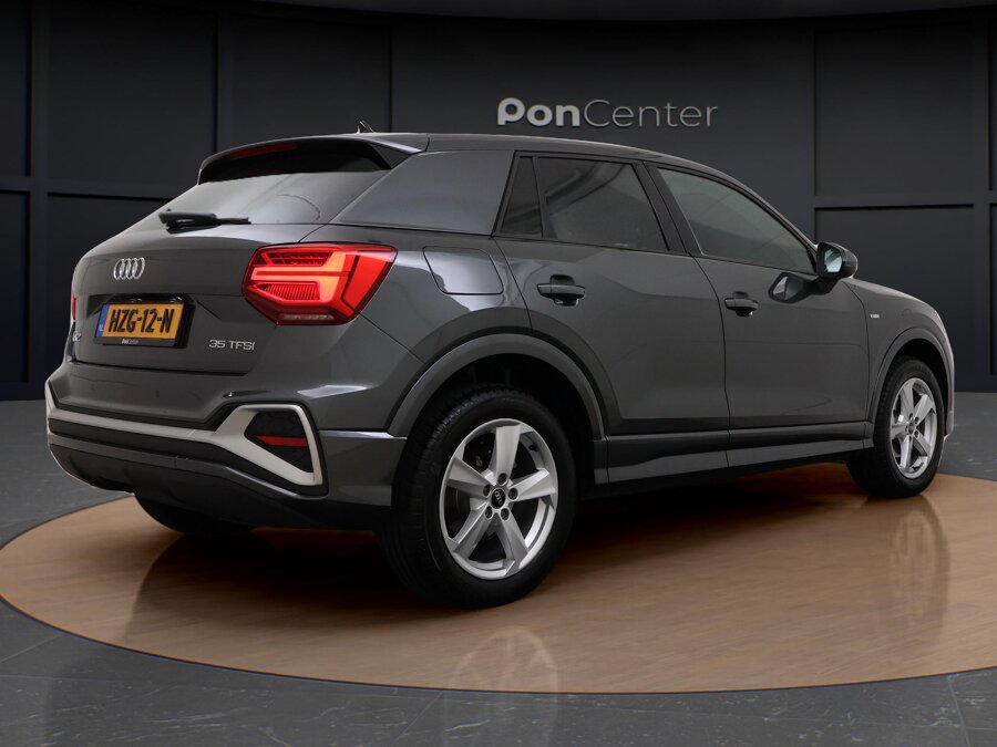 Audi Q2 35 TFSI S-line