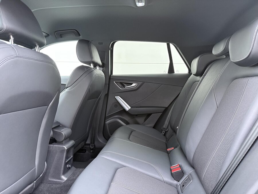 Audi Q2 35 TFSI S-line