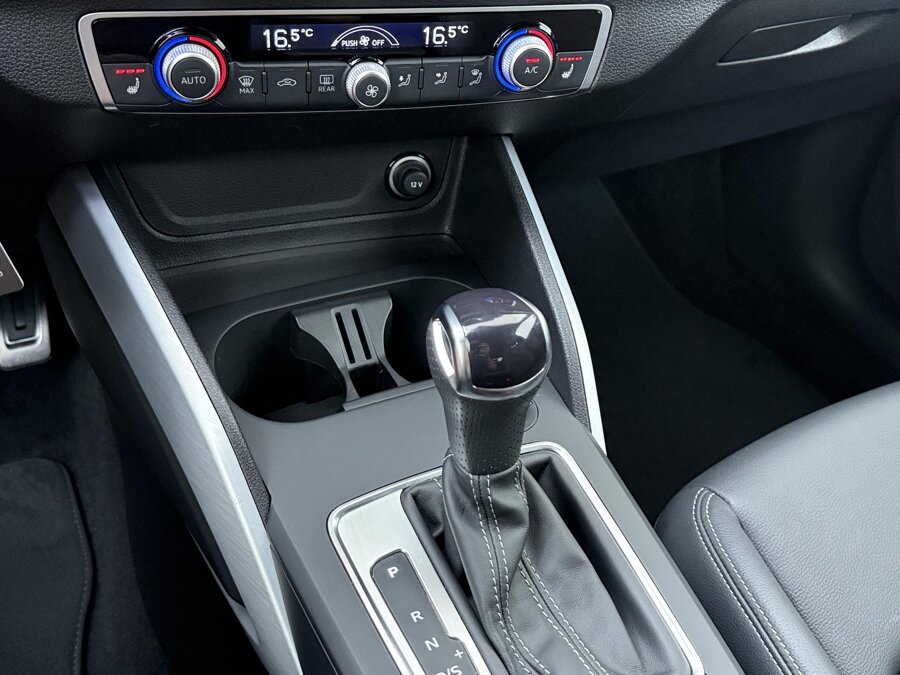 Audi Q2 35 TFSI S-line