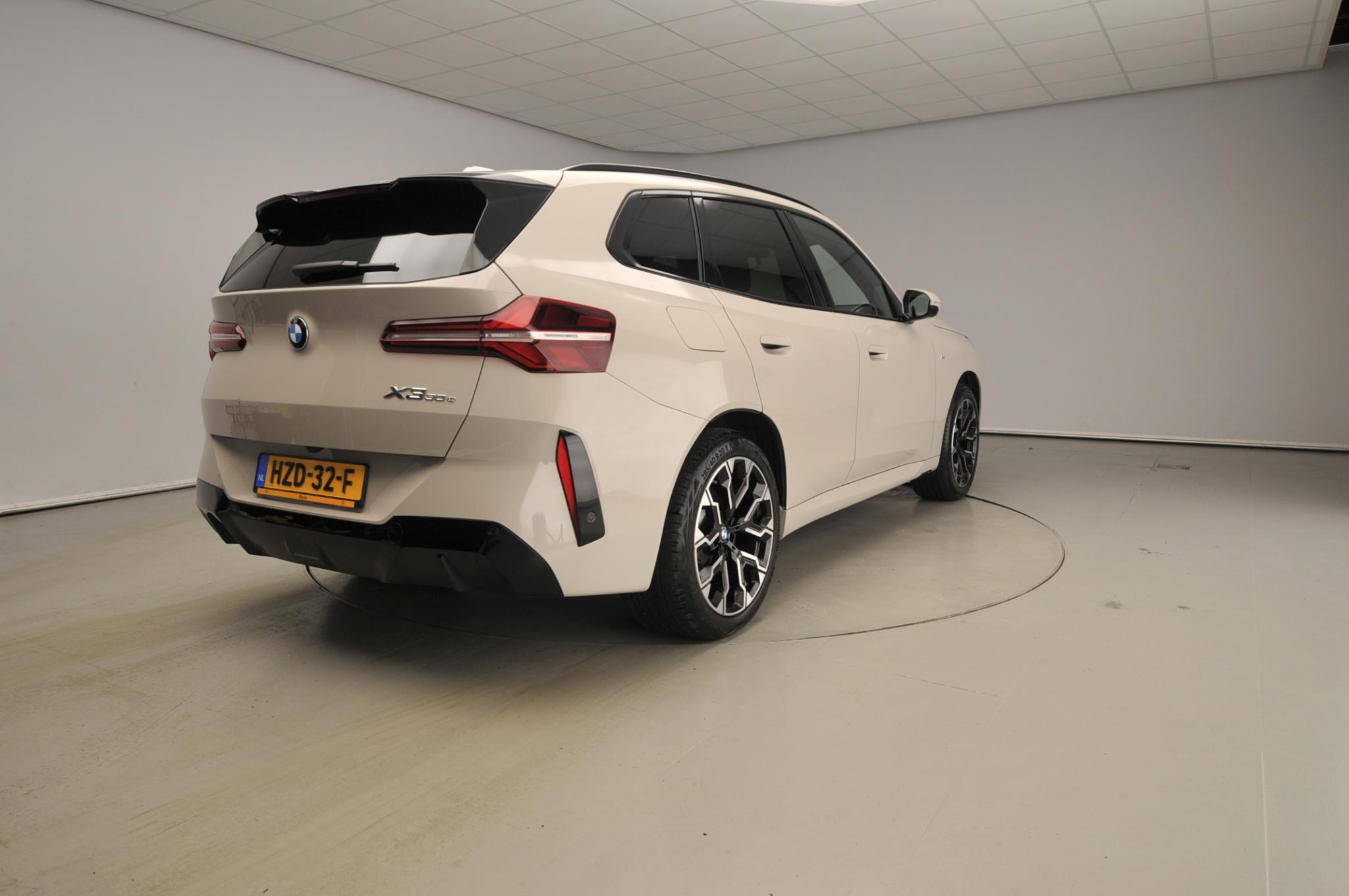 BMW X3 30e xDrive - Afbeelding 2