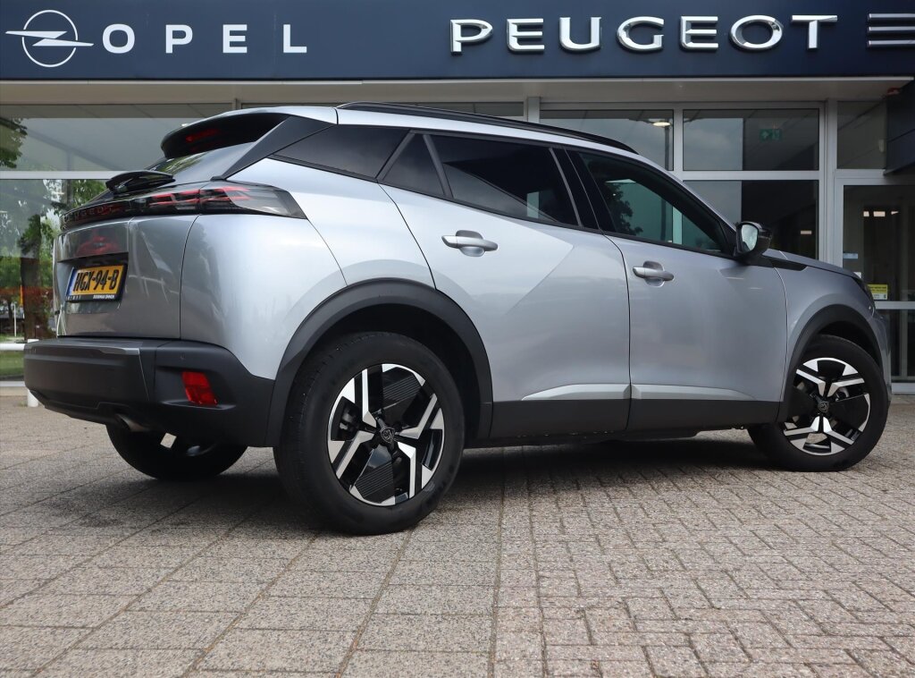 Peugeot 2008 SUV Allure PureTech 100pk H6, Rijklaarprijs, Navigatie Keyless Entry Sensoren voor en achter Prijs € 23.750 Kilometerstand 26.102 km - Afbeelding 4
