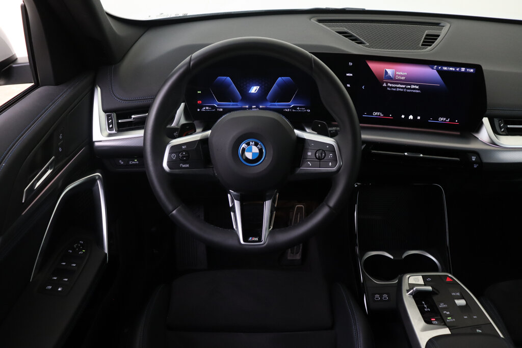 BMW X1 25