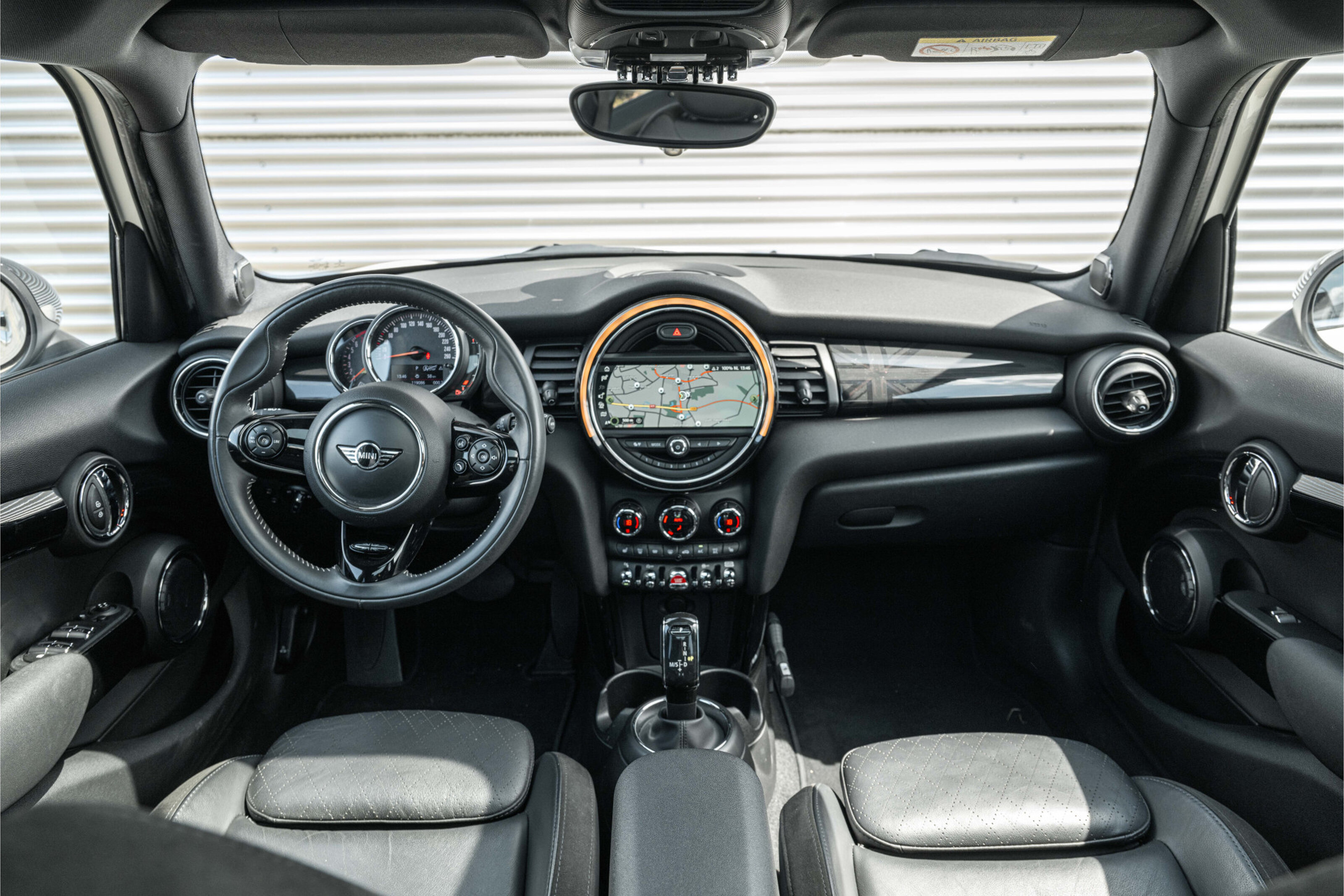 MINI Cooper Hatchback Chili Automaat